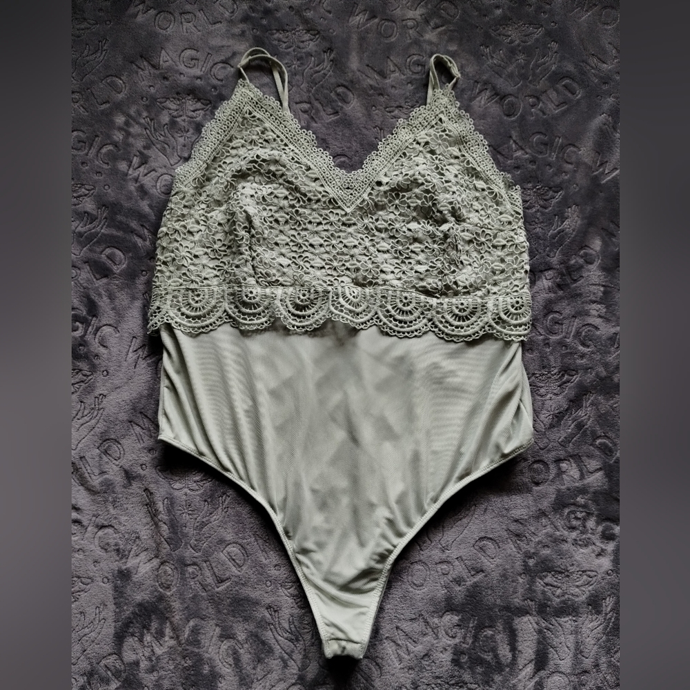 Rue21 Plus Size Green Lace Bodysuit